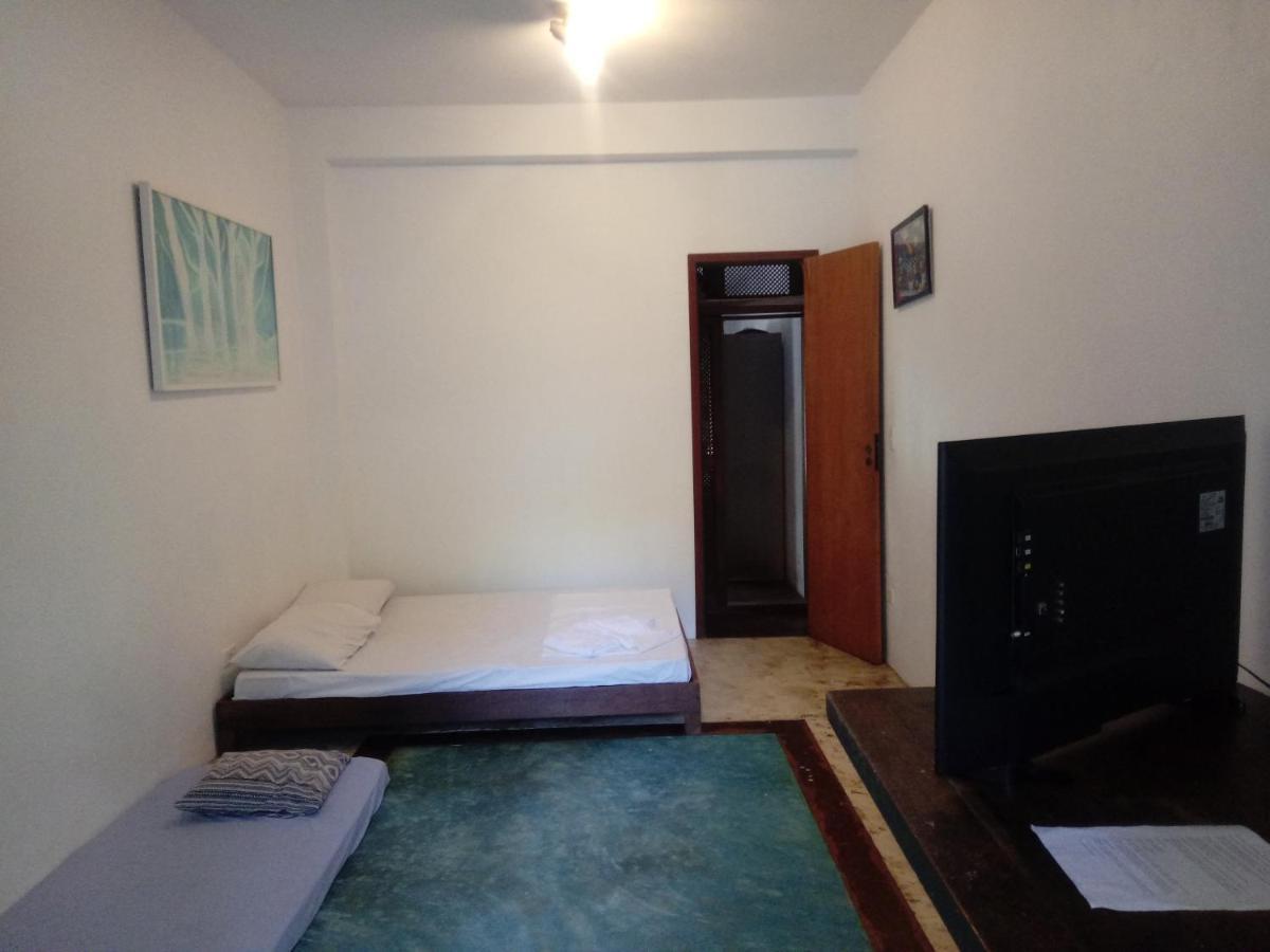 Lindas Suites A Uma Quadra Da Praia E Centro Ubatuba Eksteriør billede
