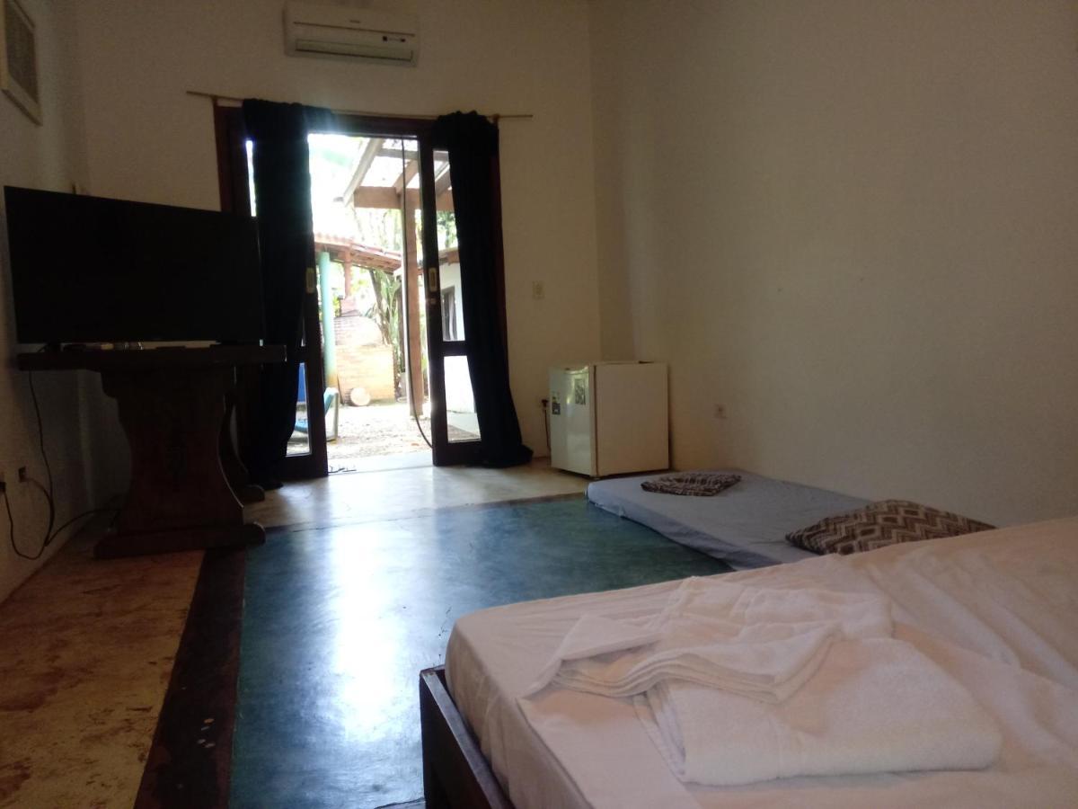 Lindas Suites A Uma Quadra Da Praia E Centro Ubatuba Eksteriør billede