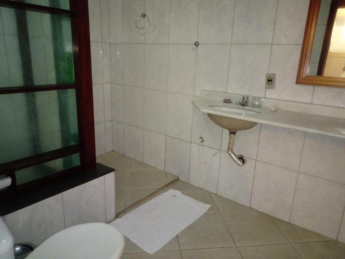 Lindas Suites A Uma Quadra Da Praia E Centro Ubatuba Eksteriør billede