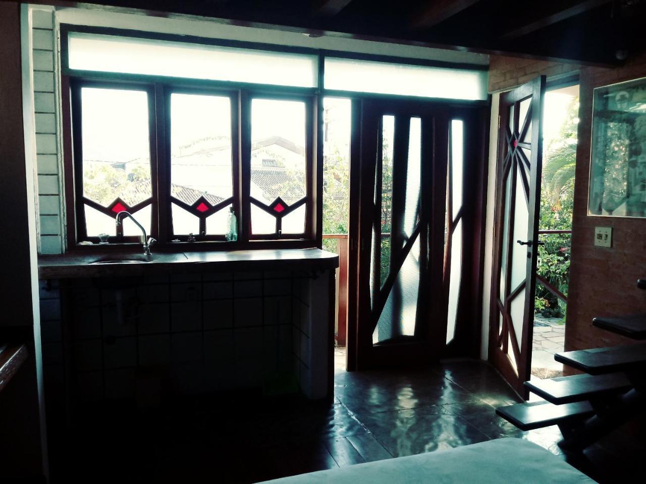Lindas Suites A Uma Quadra Da Praia E Centro Ubatuba Eksteriør billede